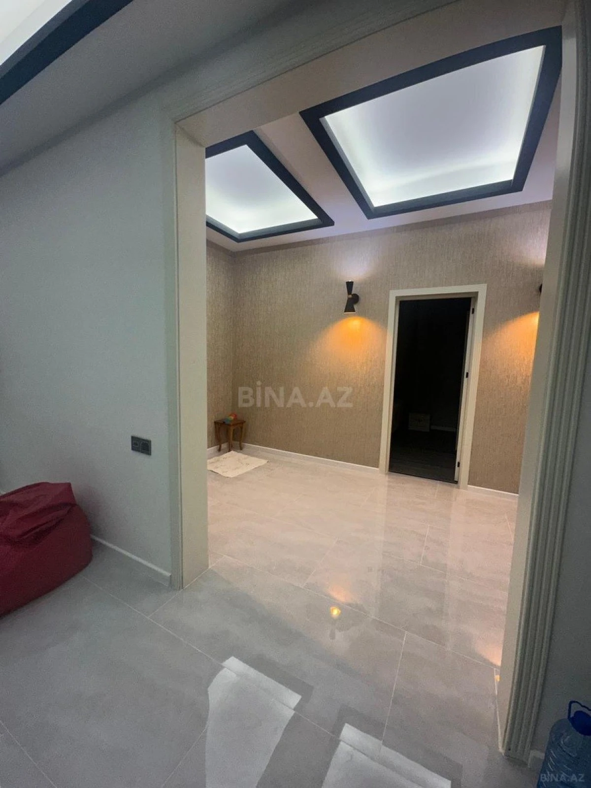 Kirayə verilir 4 otaqlı həyət evi 130 m²