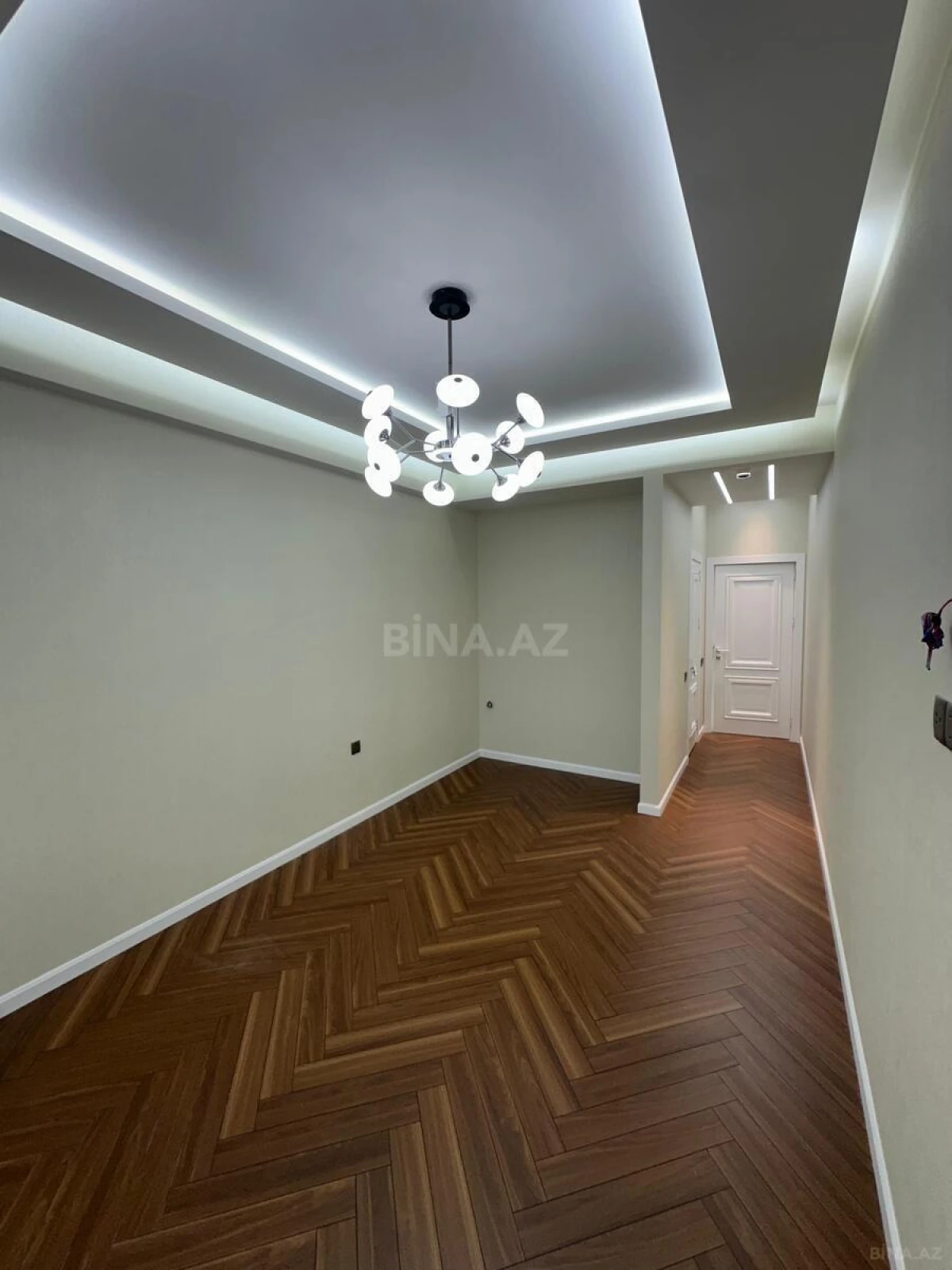 Satılır 3 otaqlı mənzil 100 m²