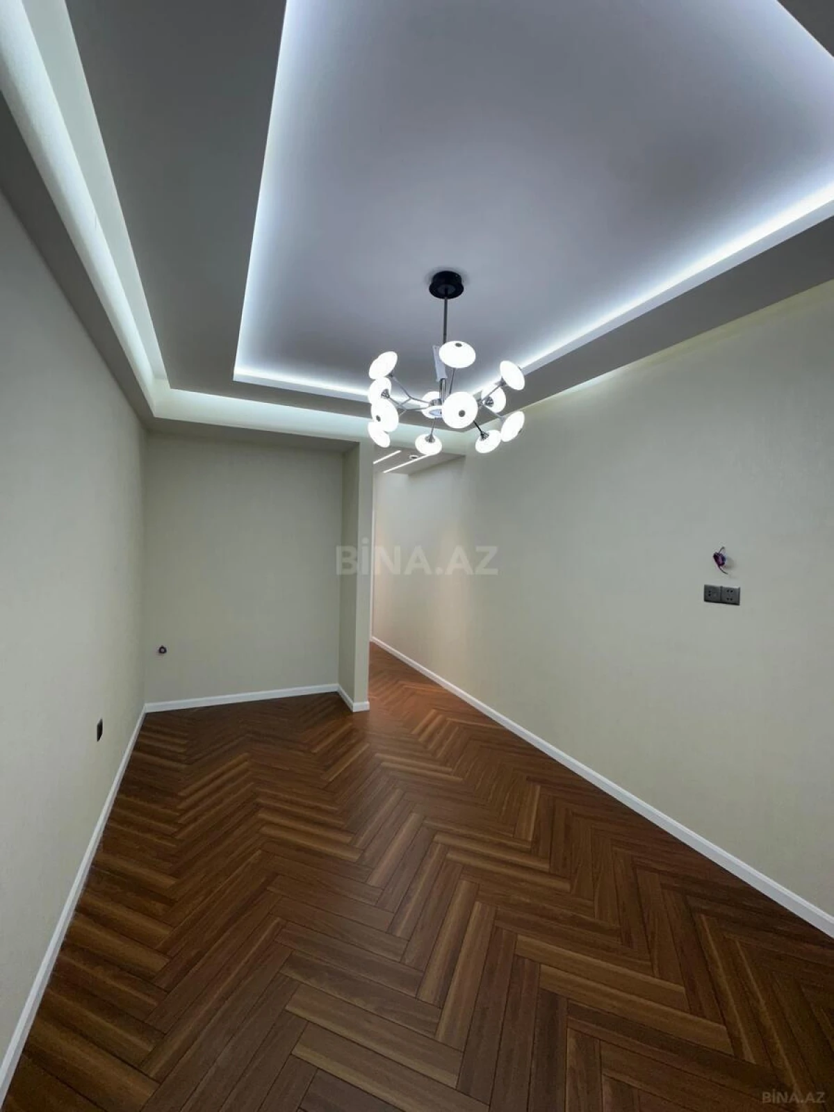 Satılır 3 otaqlı mənzil 100 m²
