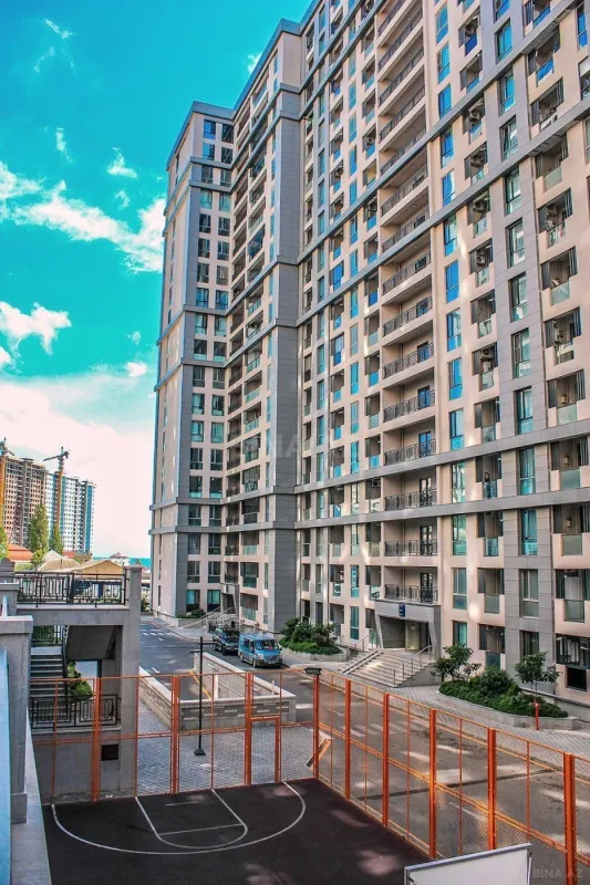 Satılır 3 otaqlı mənzil 100 m²