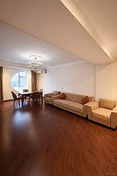 Kirayə verilir 3 otaqlı mənzil 124 m²