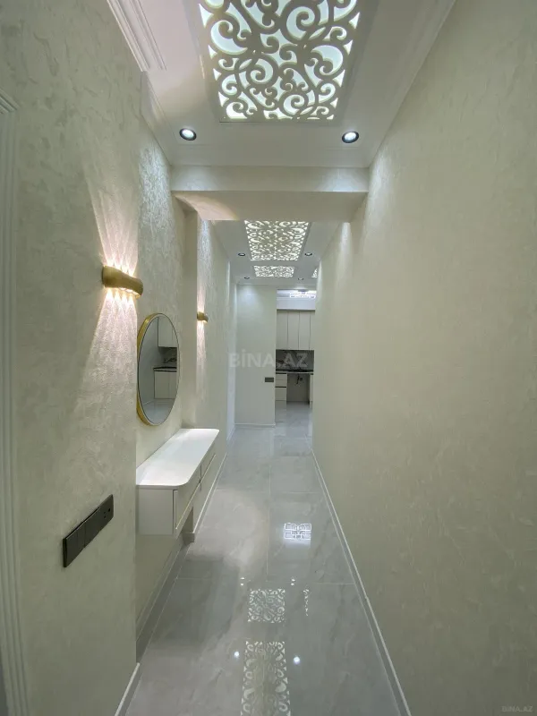 Satılır 2 otaqlı mənzil 71 m²