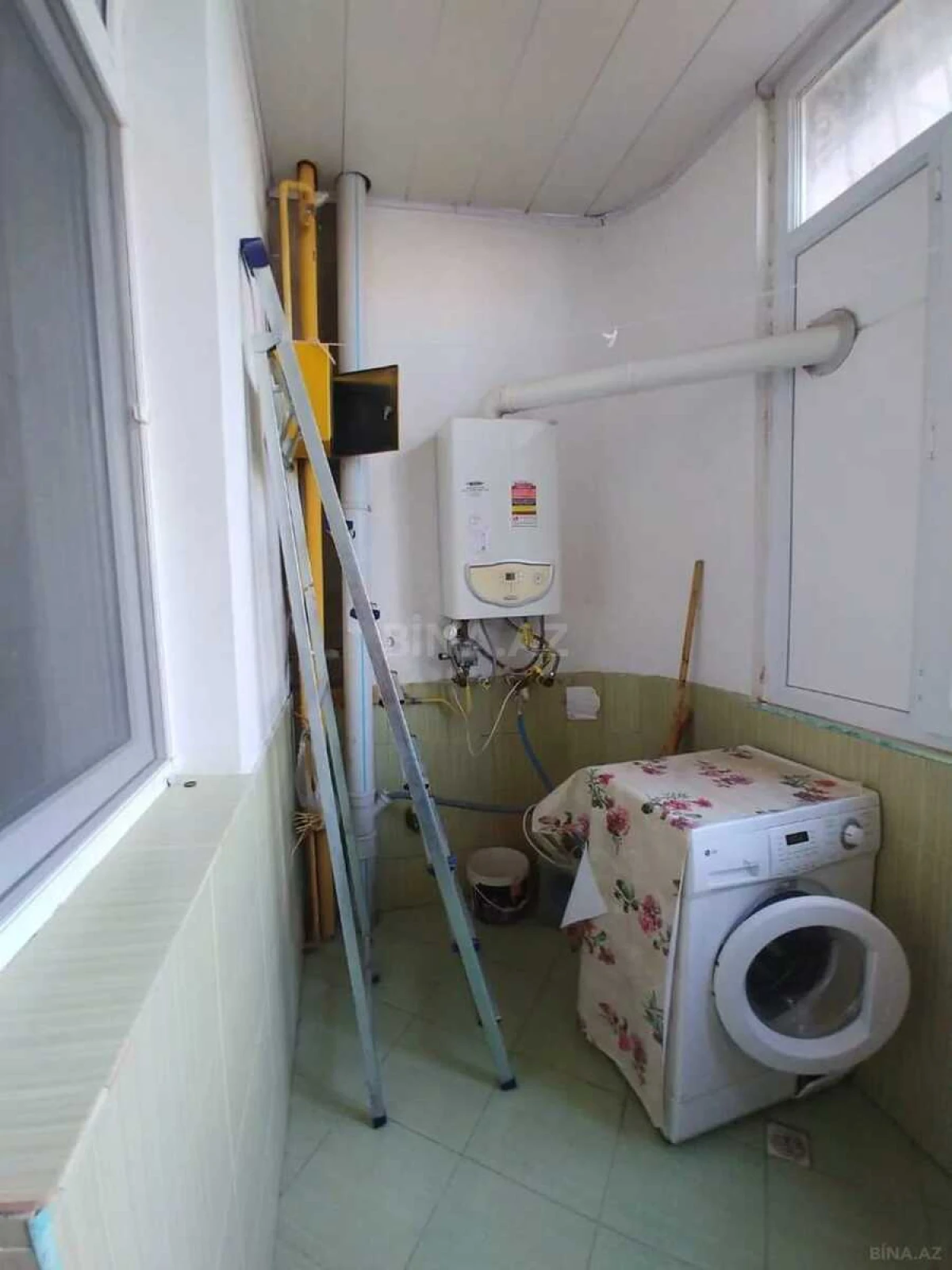 Satılır 3 otaqlı mənzil 100 m²