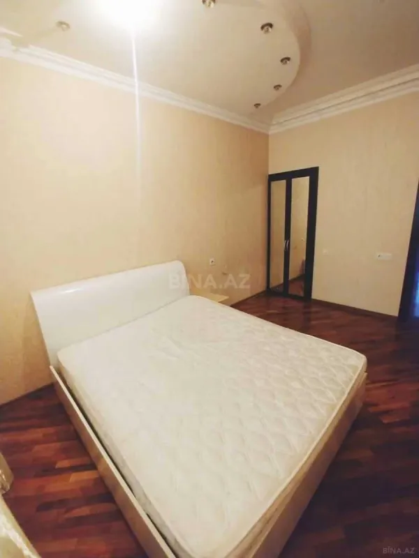 Satılır 3 otaqlı mənzil 100 m²
