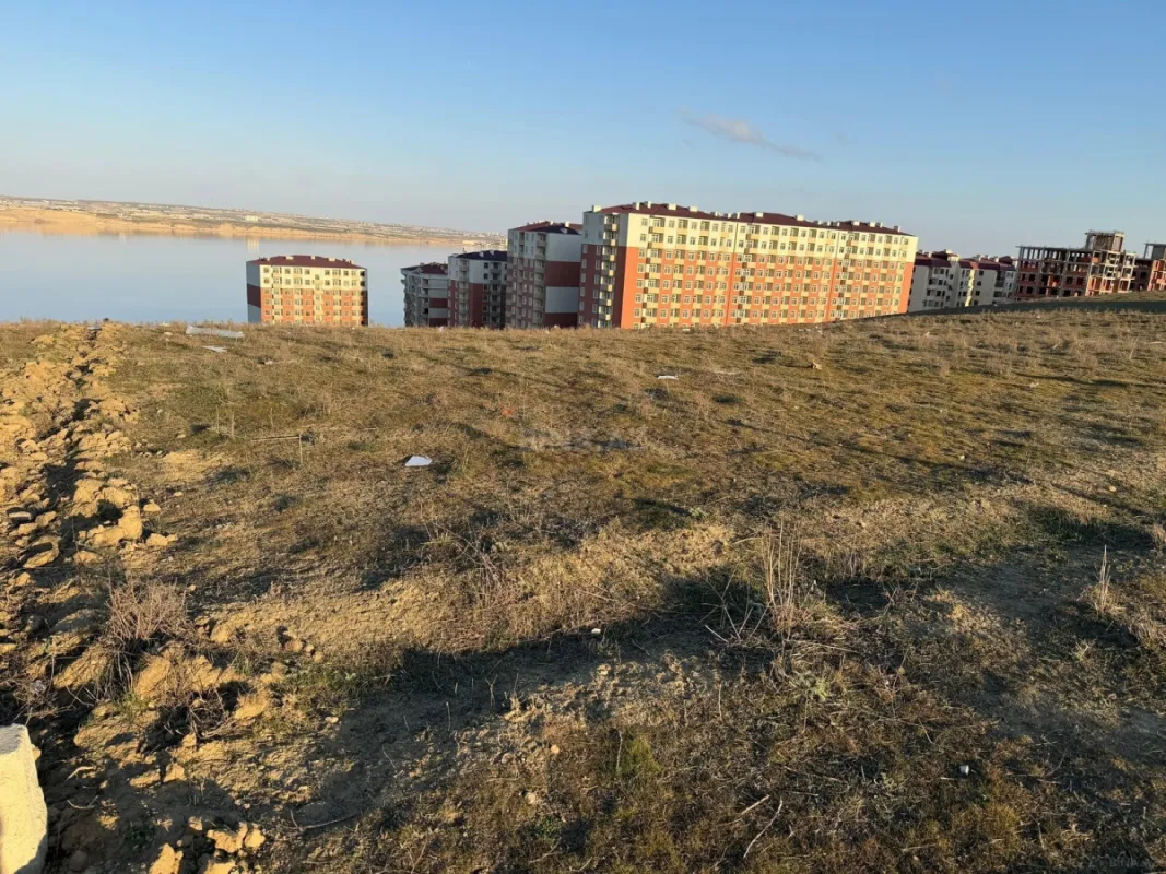 Satılır torpaq sahəsi 12 m²