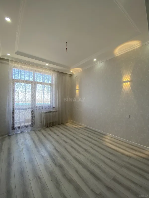 Satılır 3 otaqlı mənzil 92 m²