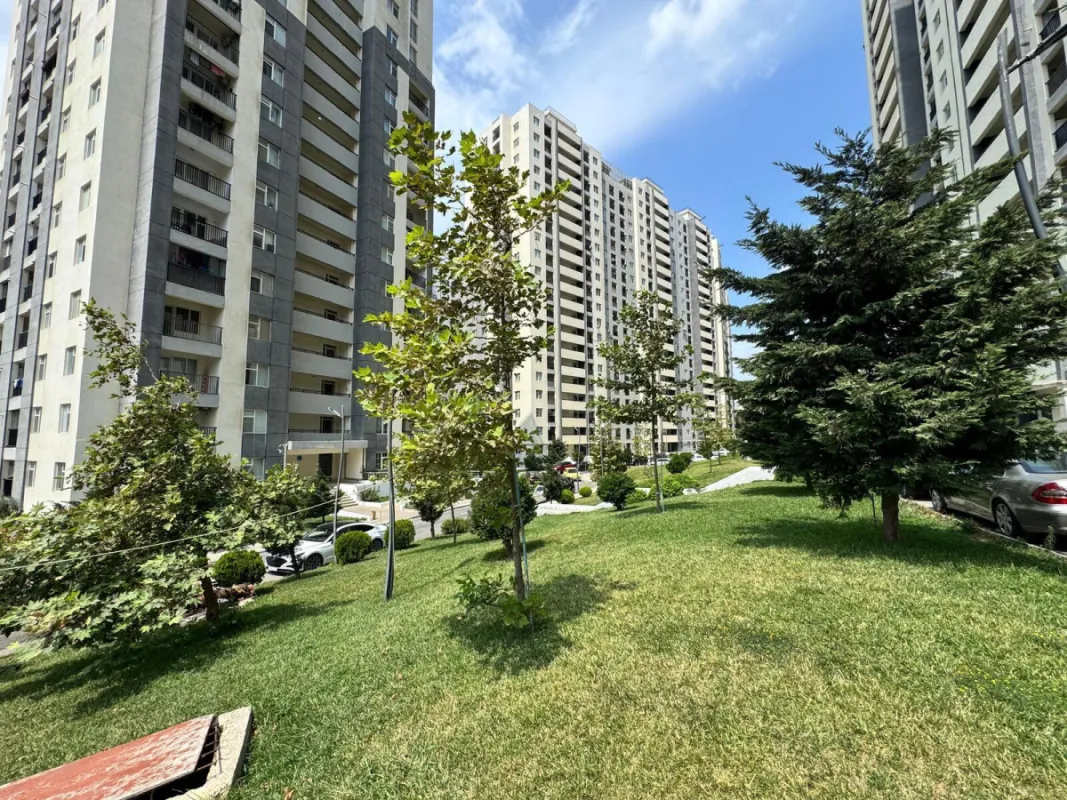 Satılır 3 otaqlı mənzil 90 m²