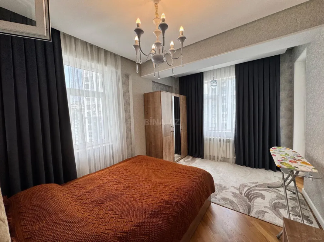 Satılır 3 otaqlı mənzil 90 m²