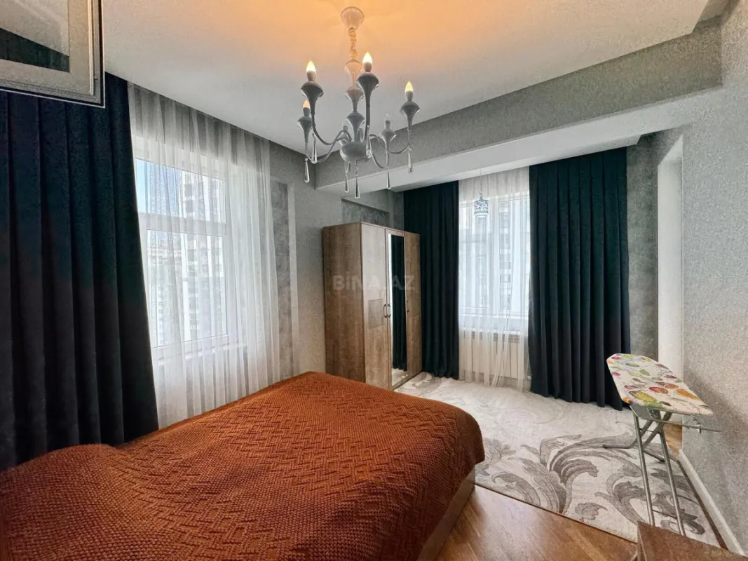 Satılır 3 otaqlı mənzil 90 m²