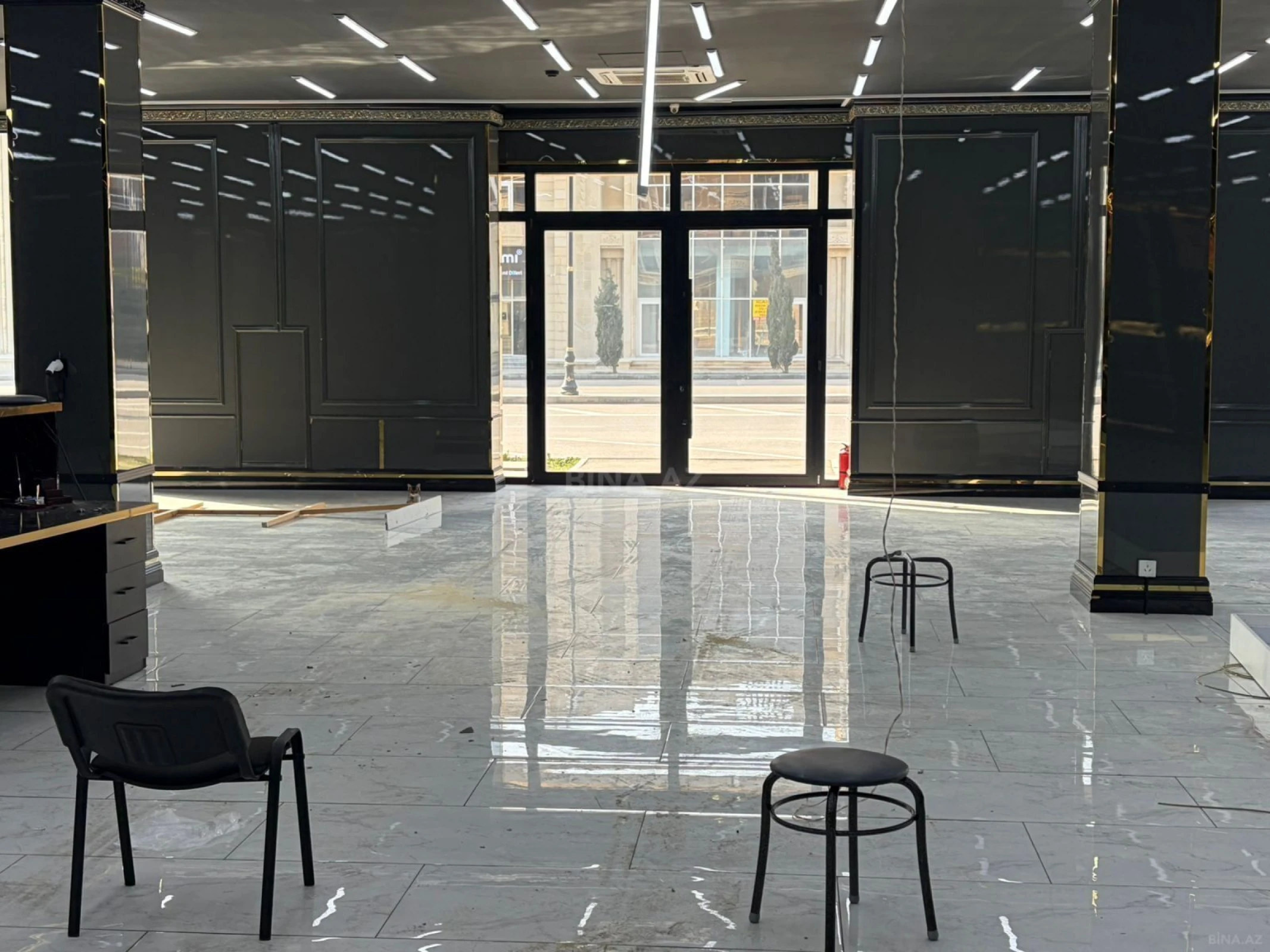 Kirayə verilir obyekt 630 m²