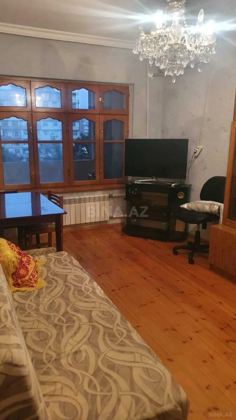 Kirayə verilir 3 otaqlı mənzil 100 m²