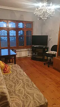 Kirayə verilir 3 otaqlı mənzil 100 m²