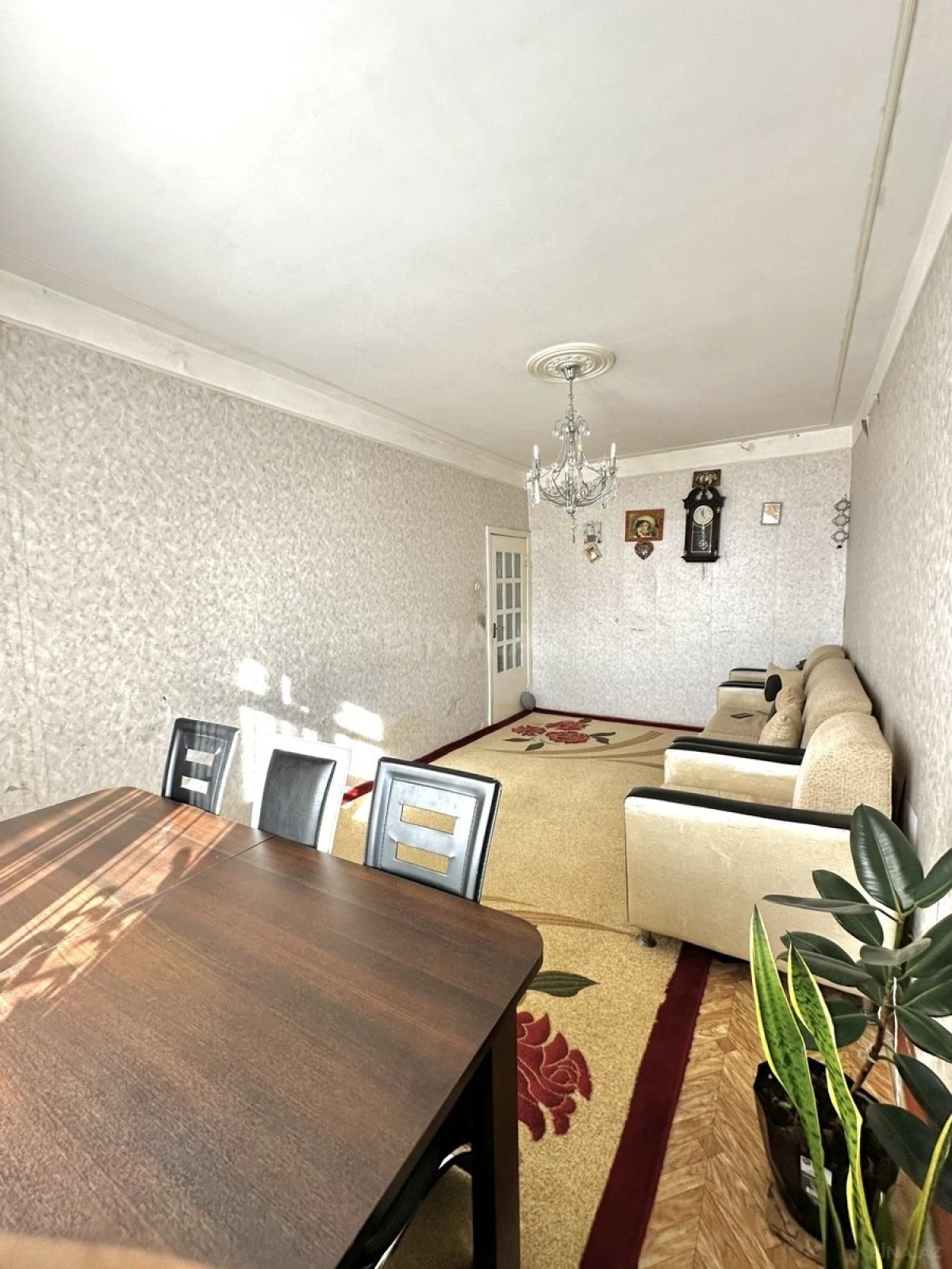 Satılır 3 otaqlı mənzil 75 m²