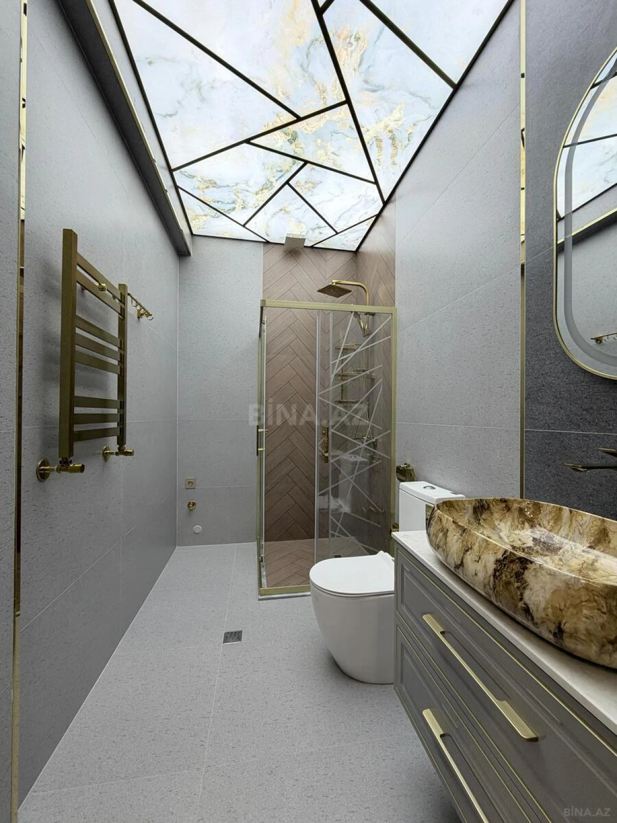 Satılır 3 otaqlı mənzil 97 m²