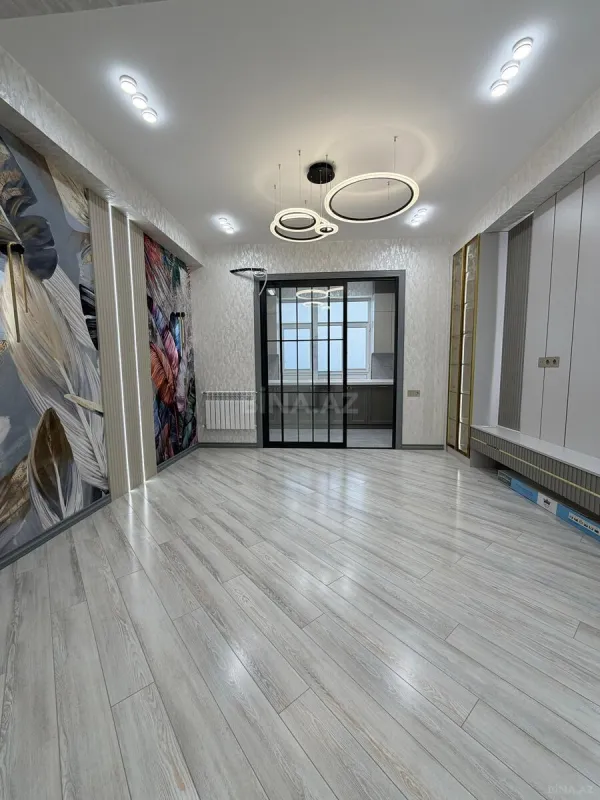 Satılır 3 otaqlı mənzil 97 m²
