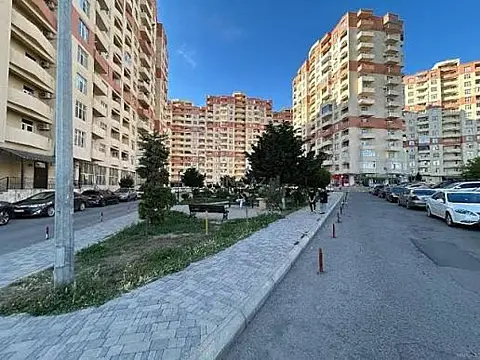 Satılır 3 otaqlı mənzil 97 m²