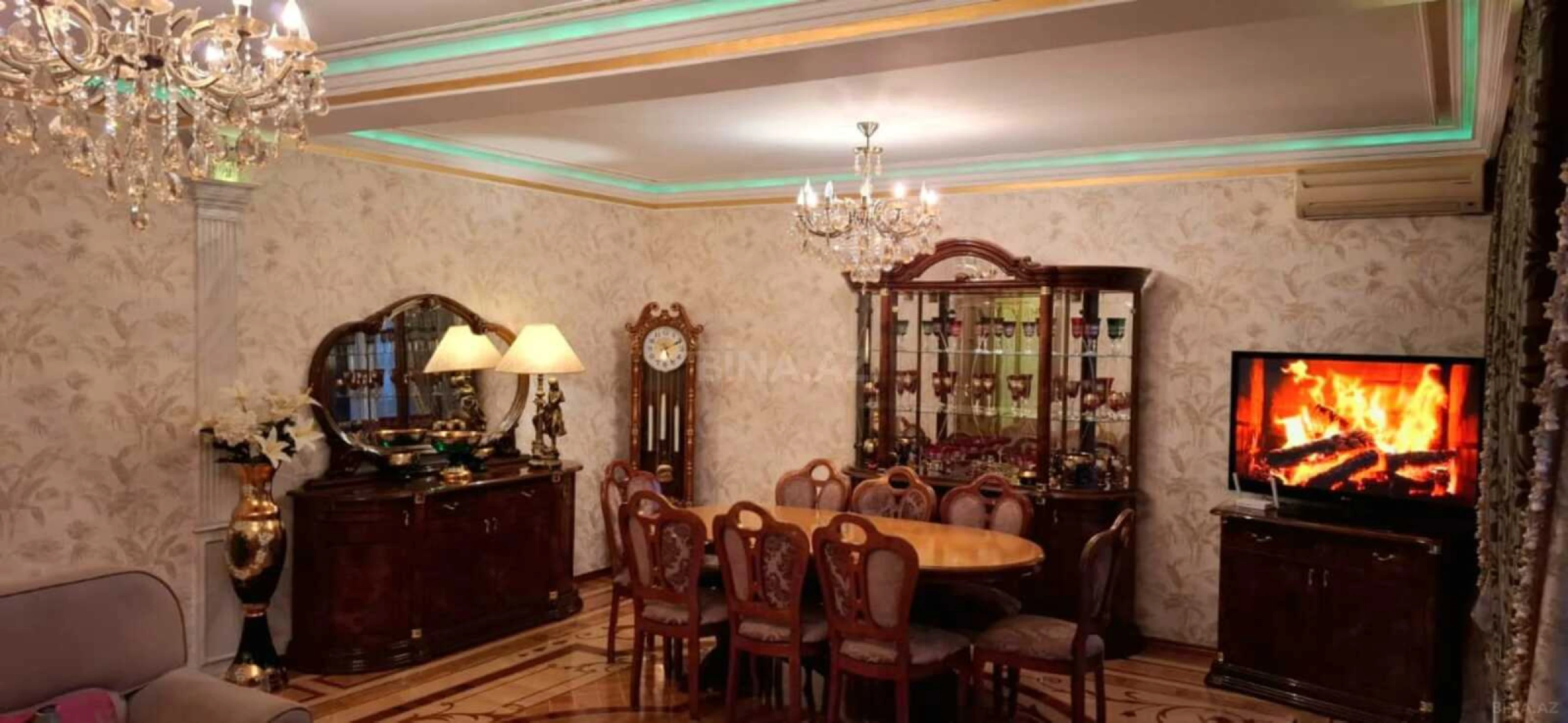 Satılır 5 otaqlı mənzil 150 m²