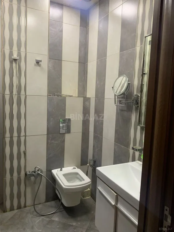 Kirayə verilir 4 otaqlı mənzil 110 m²