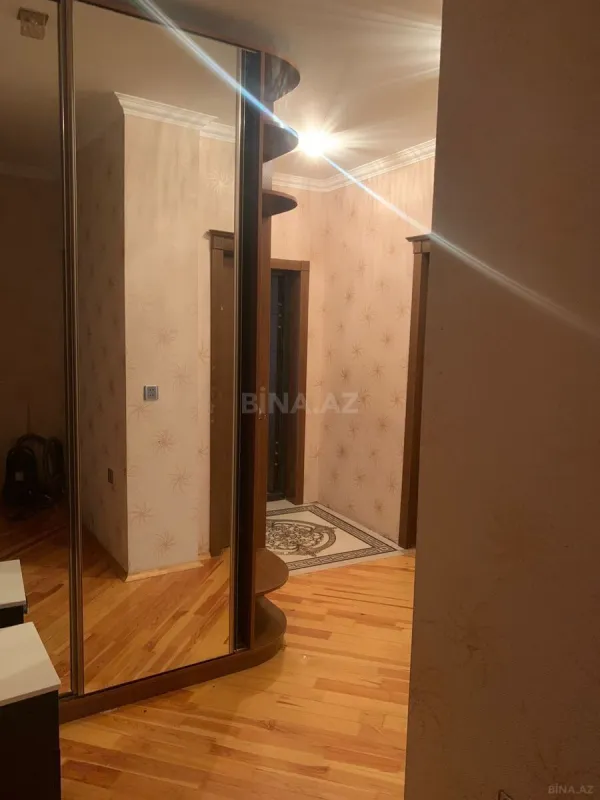 Kirayə verilir 4 otaqlı mənzil 110 m²