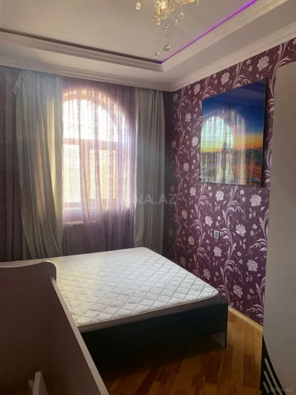 Kirayə verilir 4 otaqlı mənzil 110 m²