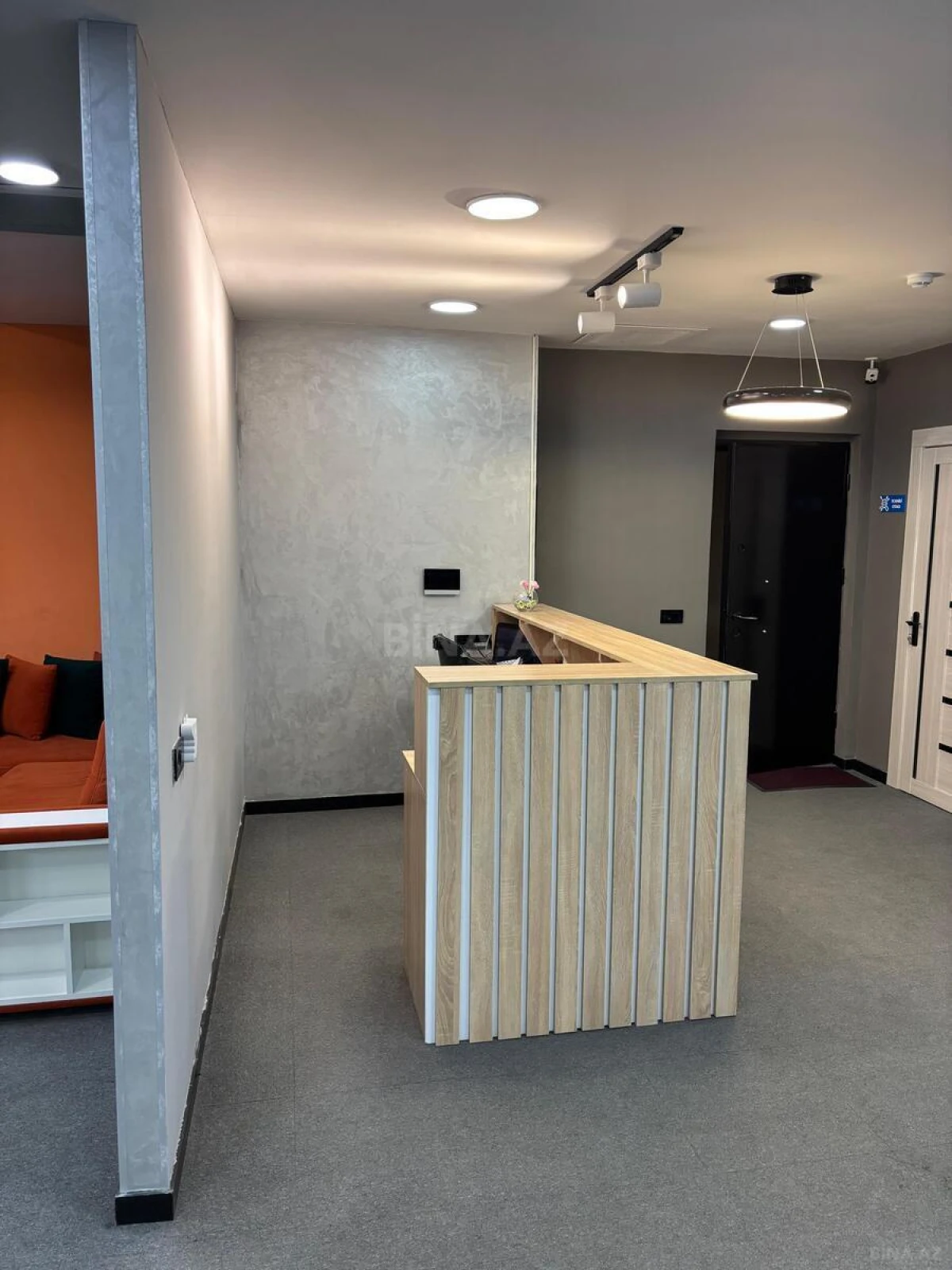Kirayə verilir 2 otaqlı ofis 27 m²