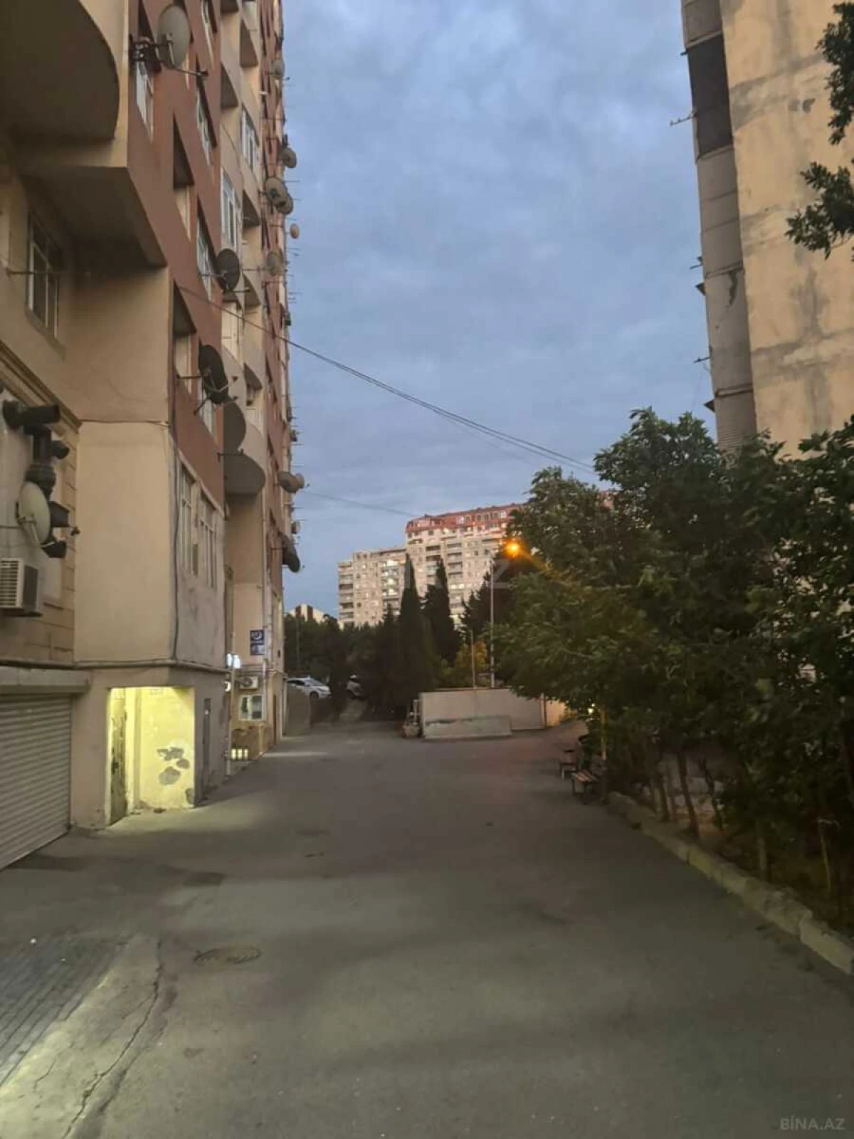 Satılır 2 otaqlı mənzil 65 m²