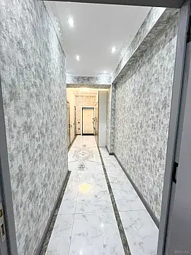 Satılır 3 otaqlı mənzil 135 m²