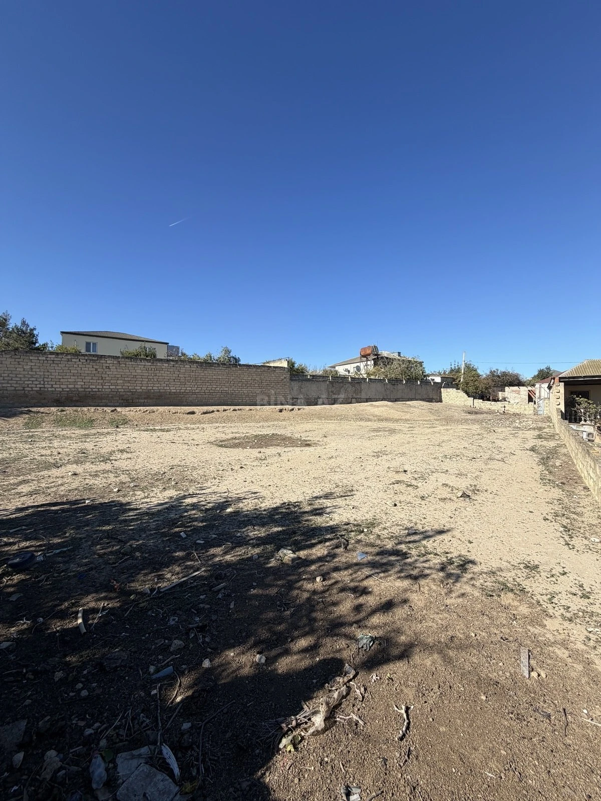 Satılır torpaq sahəsi 10 m²