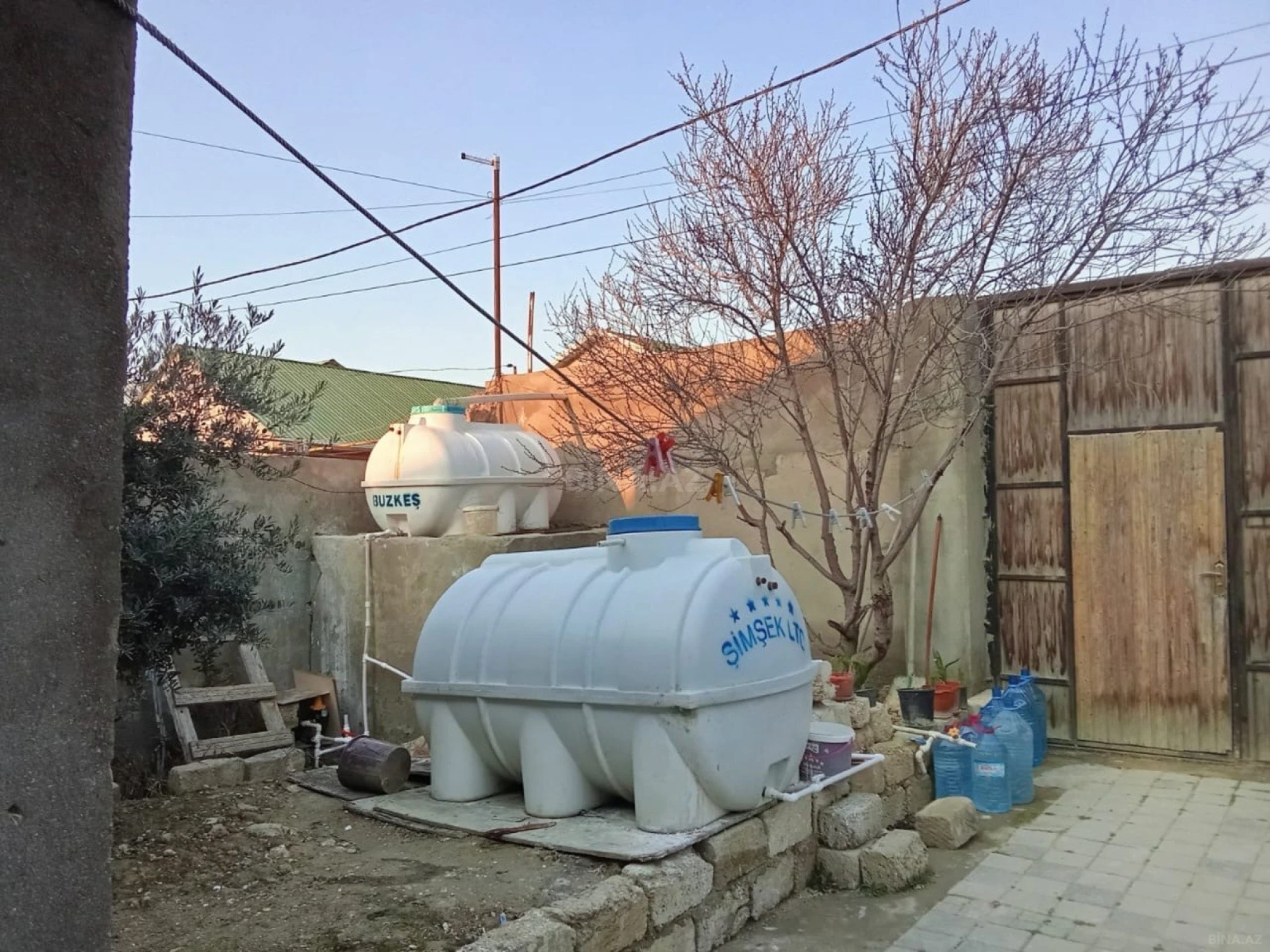 Satılır 3 otaqlı həyət evi 100 m²