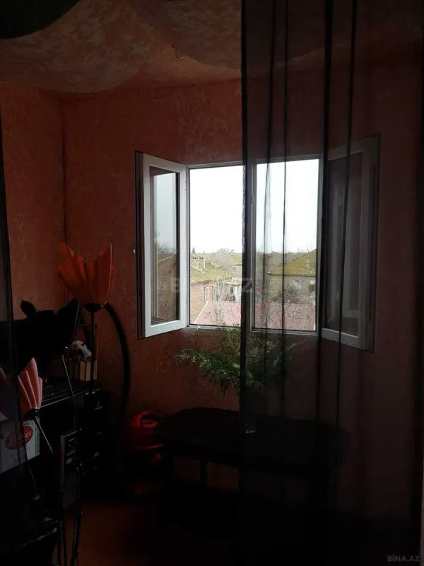 Satılır 2 otaqlı mənzil 47 m²