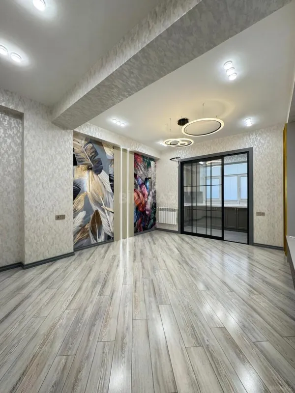 Satılır 3 otaqlı mənzil 96 m²
