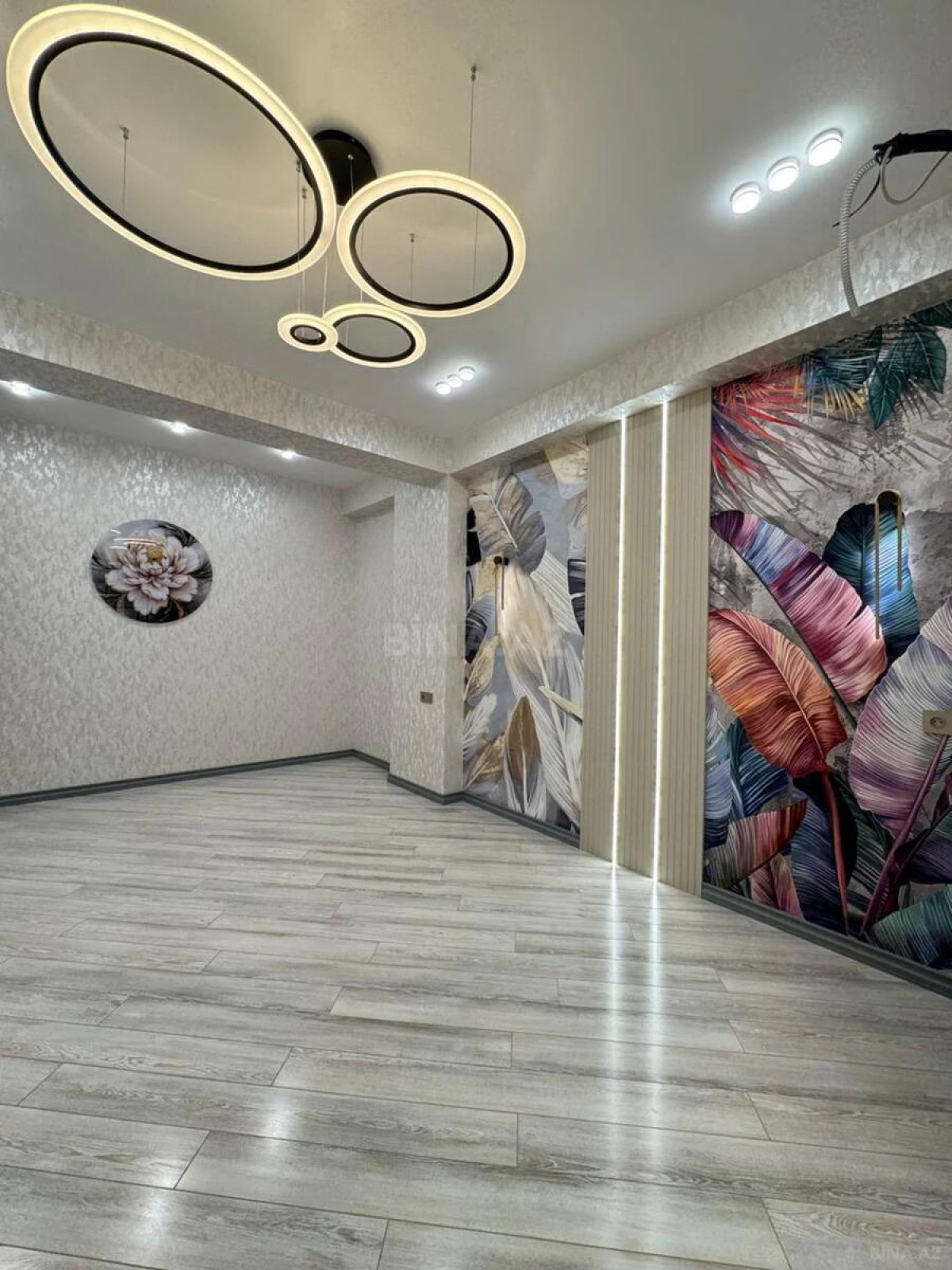 Satılır 3 otaqlı mənzil 96 m²
