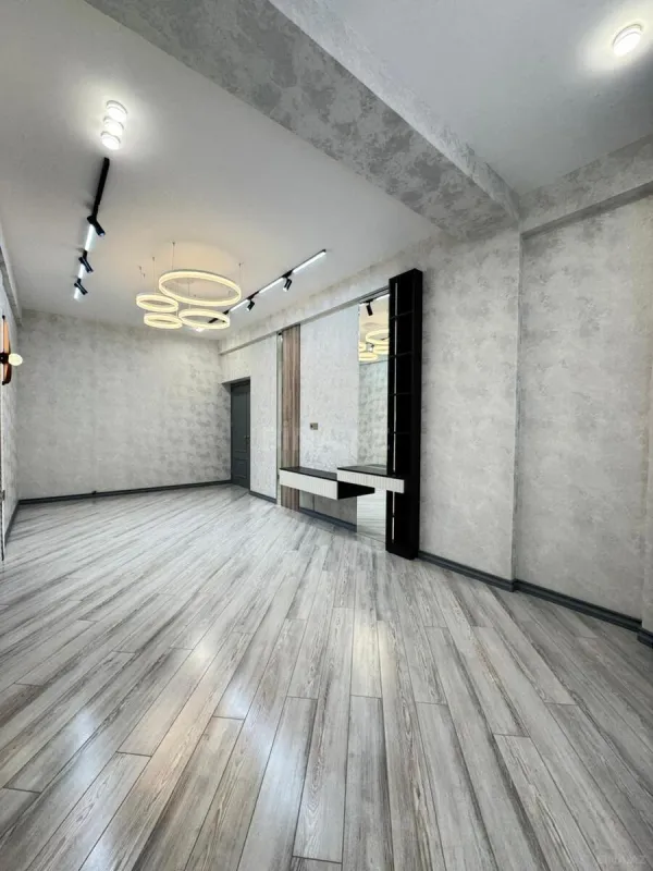 Satılır 3 otaqlı mənzil 96 m²