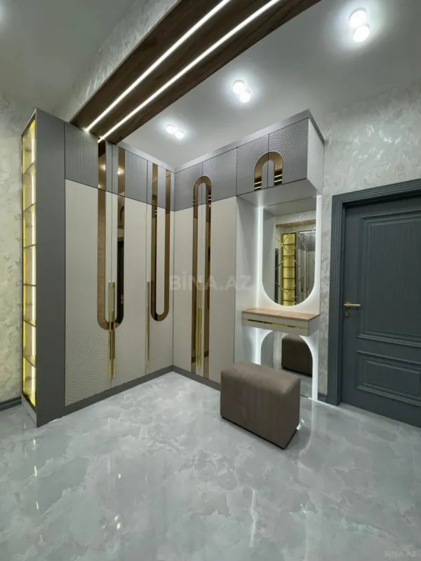 Satılır 3 otaqlı mənzil 96 m²