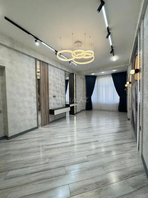 Satılır 3 otaqlı mənzil 96 m²