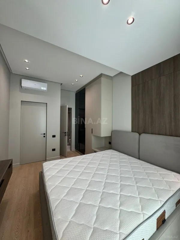Satılır 2 otaqlı mənzil 100 m²