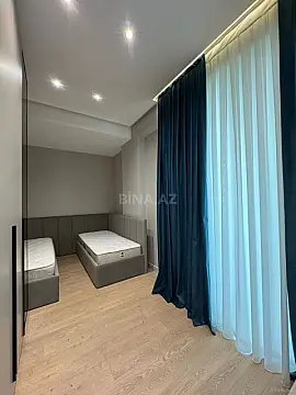 Satılır 2 otaqlı mənzil 100 m²