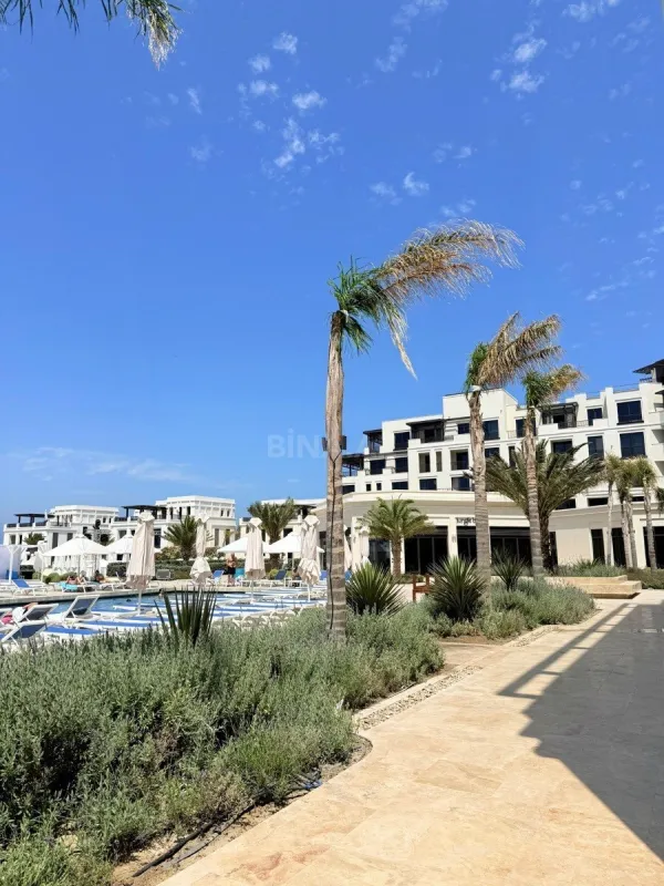 Satılır 2 otaqlı mənzil 78 m²