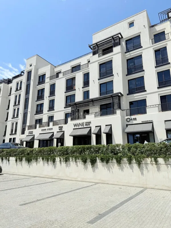 Satılır 2 otaqlı mənzil 78 m²