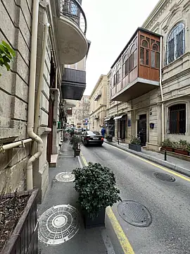 Kirayə verilir 1 otaqlı mənzil 45 m² — Bakı, Sahil qəs. 1 otaq 45.00 m²