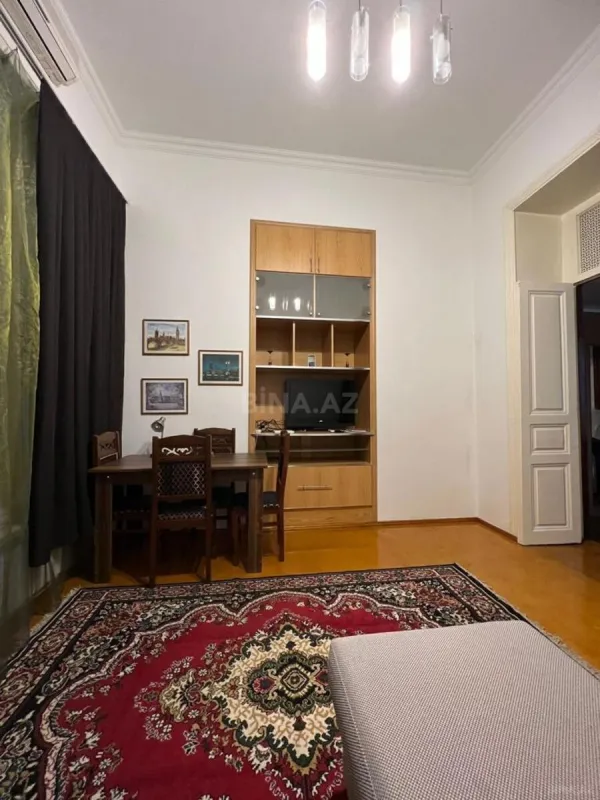 Kirayə verilir 1 otaqlı mənzil 45 m²