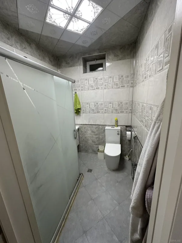Satılır 7 otaqlı həyət evi 198 m²
