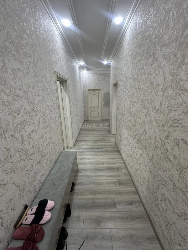 Satılır 7 otaqlı həyət evi 198 m²