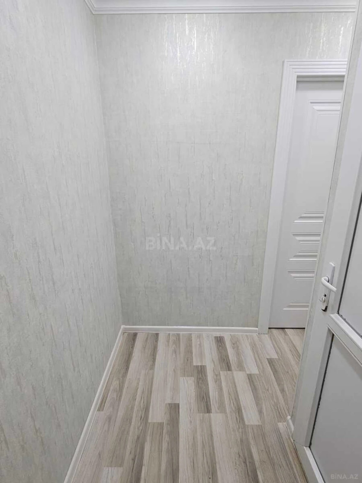 Satılır 2 otaqlı mənzil 46 m²