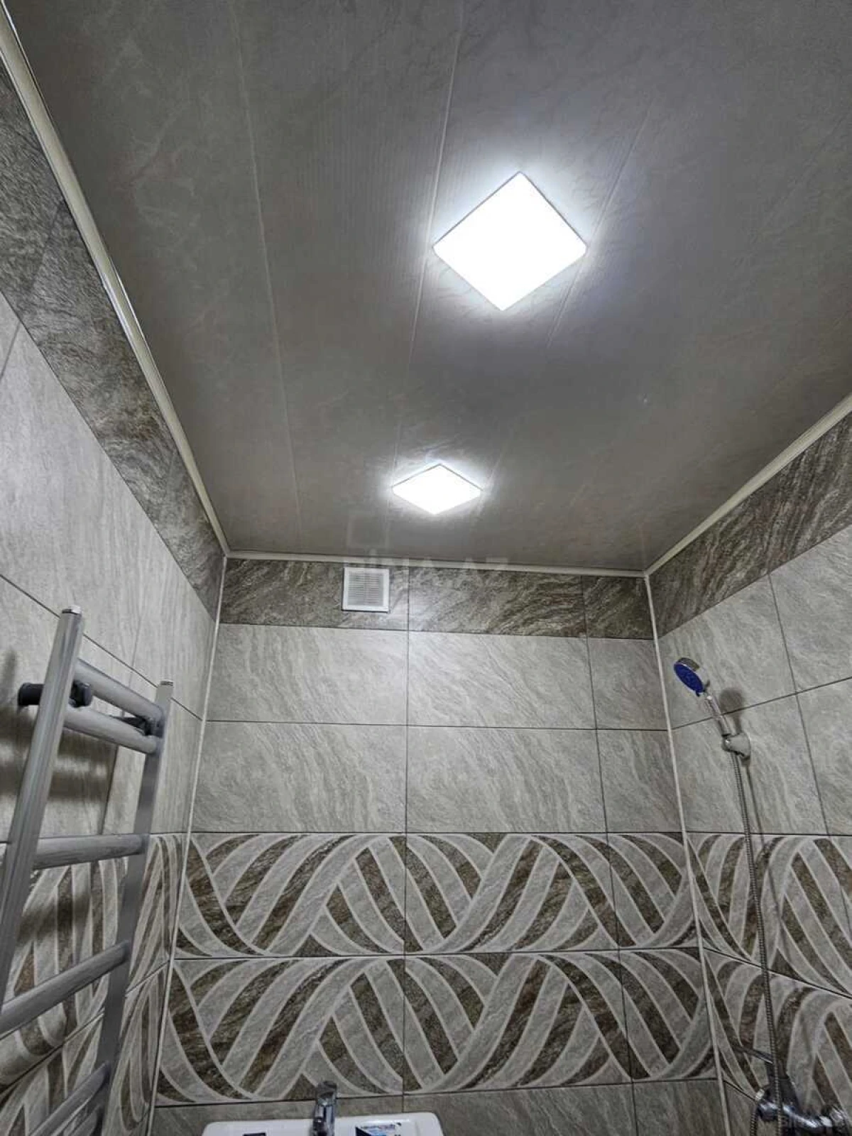 Satılır 2 otaqlı mənzil 46 m²