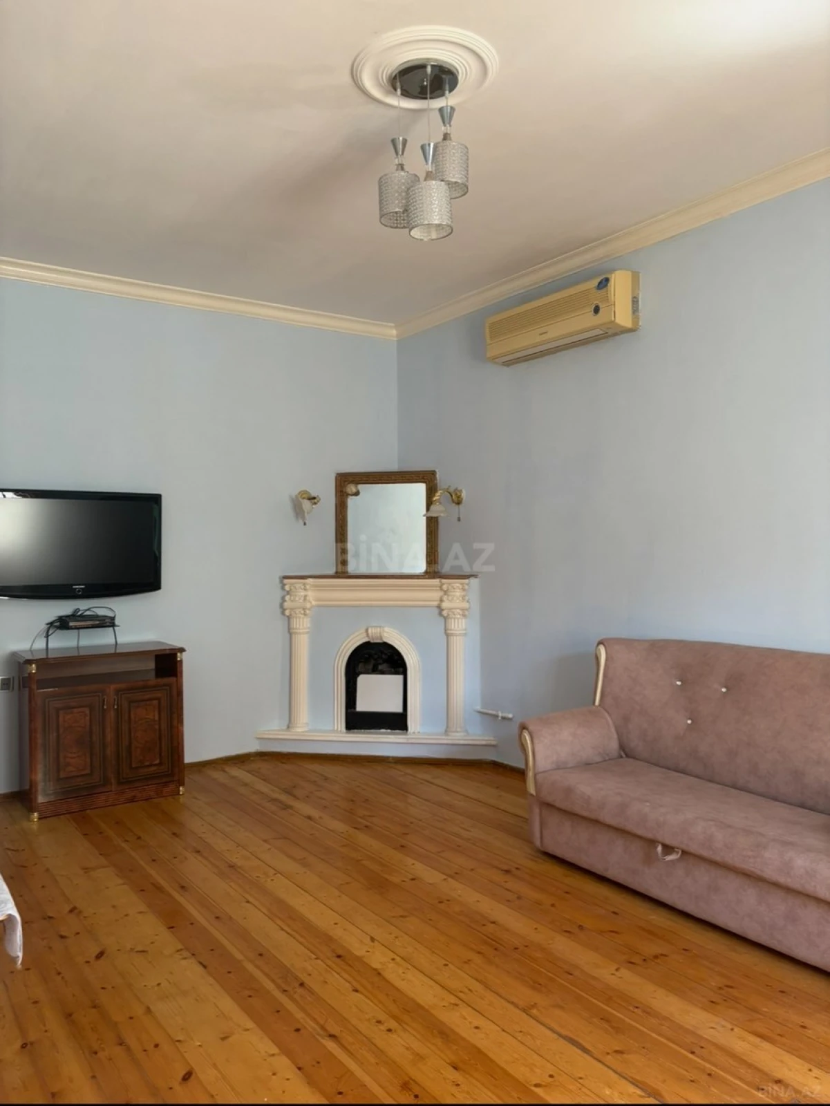 Kirayə verilir 2 otaqlı həyət evi 60 m²