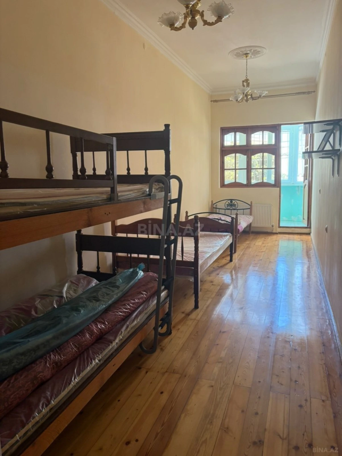 Kirayə verilir 2 otaqlı həyət evi 60 m²