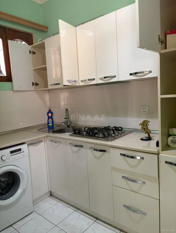 Kirayə verilir 2 otaqlı həyət evi 60 m²