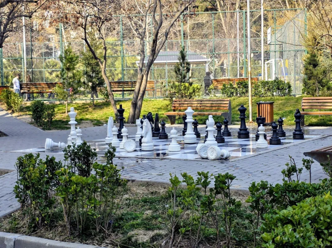 Satılır 2 otaqlı mənzil 74.9 m²