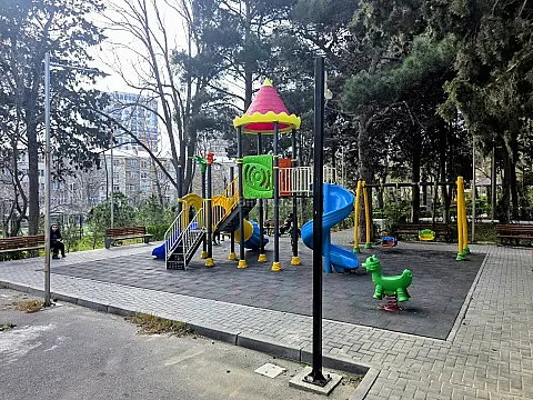 Satılır 2 otaqlı mənzil 74.9 m²